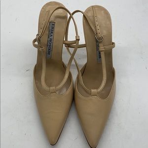 Erika Hosoiri sandals with heels beige sz 37 uS 6
